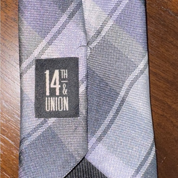 Lavender Gray Plaid Silk Tie Classic Design 14th & Union - Picture 3 of 4